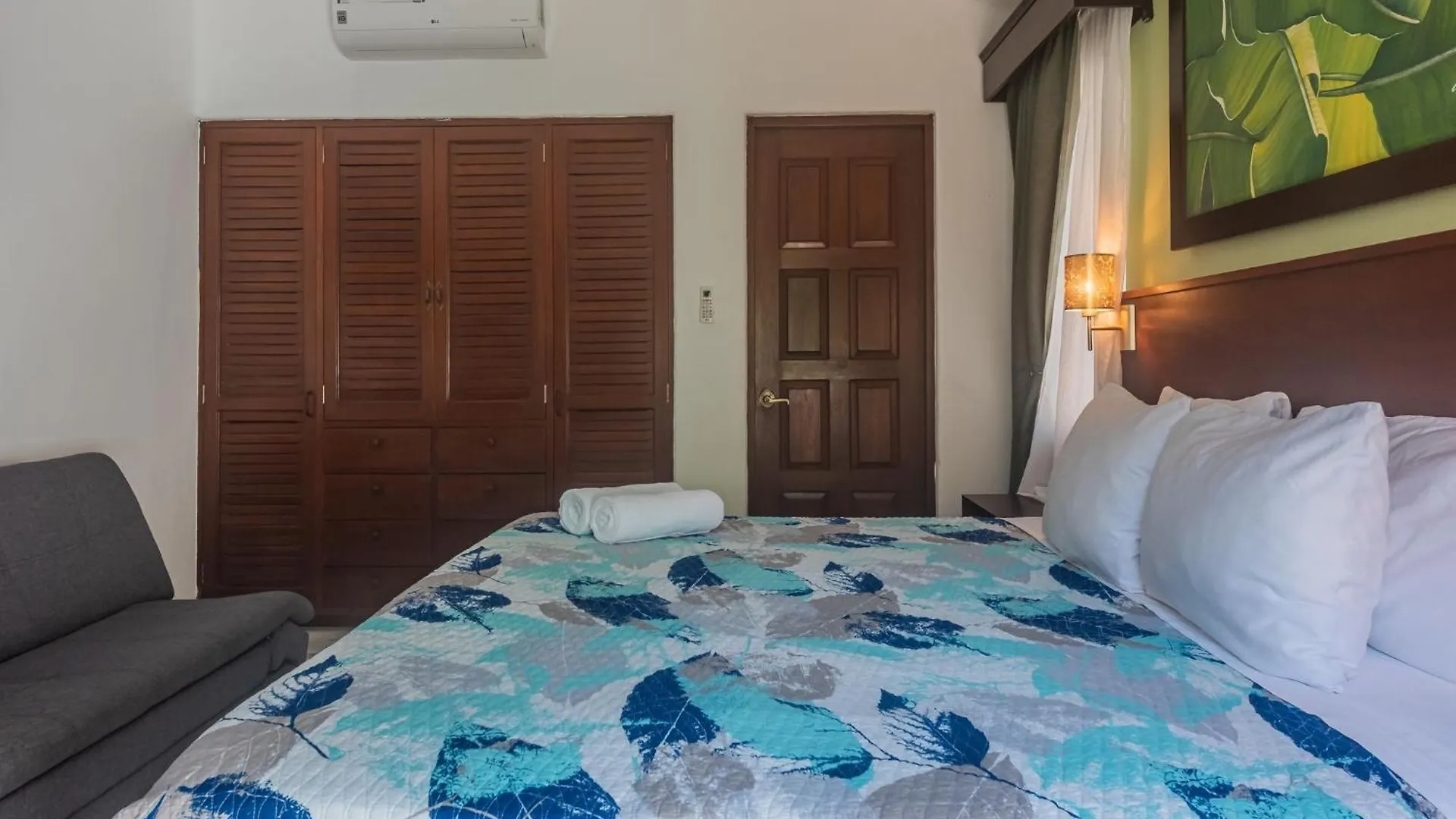Villa Holiday, Weekly Monthly Discount Private Pool, Bbq, Family Friendly Playa del Carmen